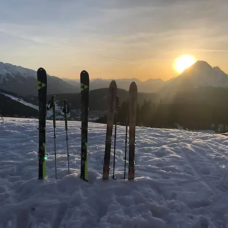 Mit Hallenbad Und Sauna In Seefeld Apartman