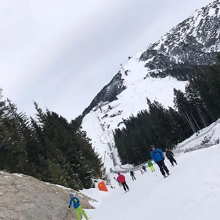 Mit Hallenbad Und Sauna In Seefeld ゼーフェルト・イン・チロル
