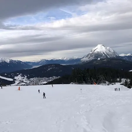 Mit Hallenbad Und Sauna In Seefeld