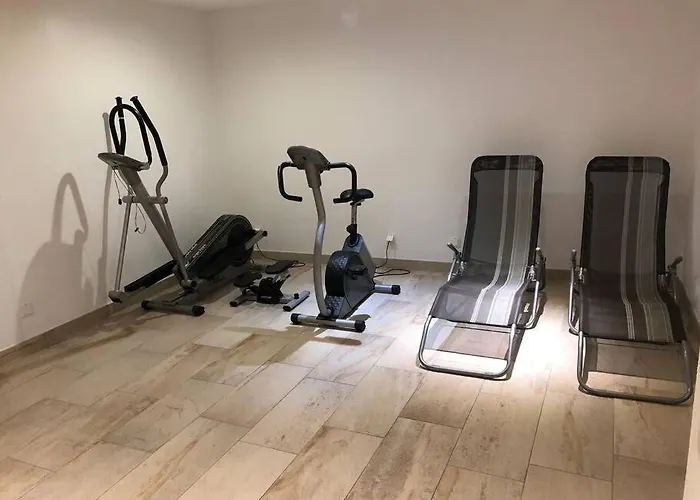 Mit Hallenbad Und Sauna In Seefeld Apartment