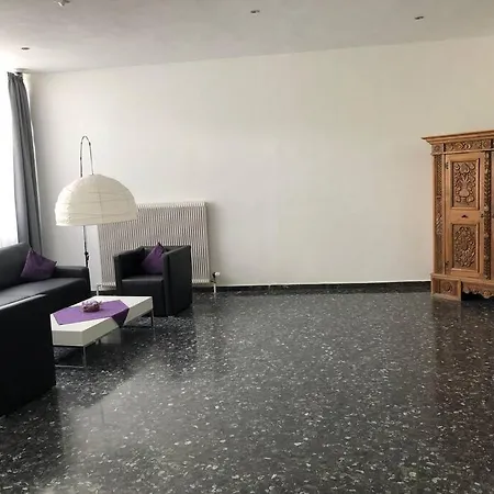 Mit Hallenbad Und Sauna In Seefeld Lägenhet