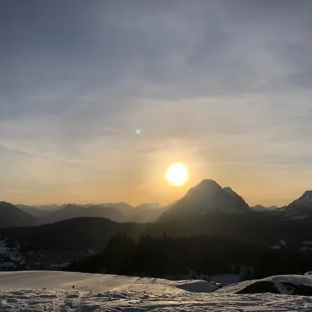 Mit Hallenbad Und Sauna In Seefeld Lägenhet *